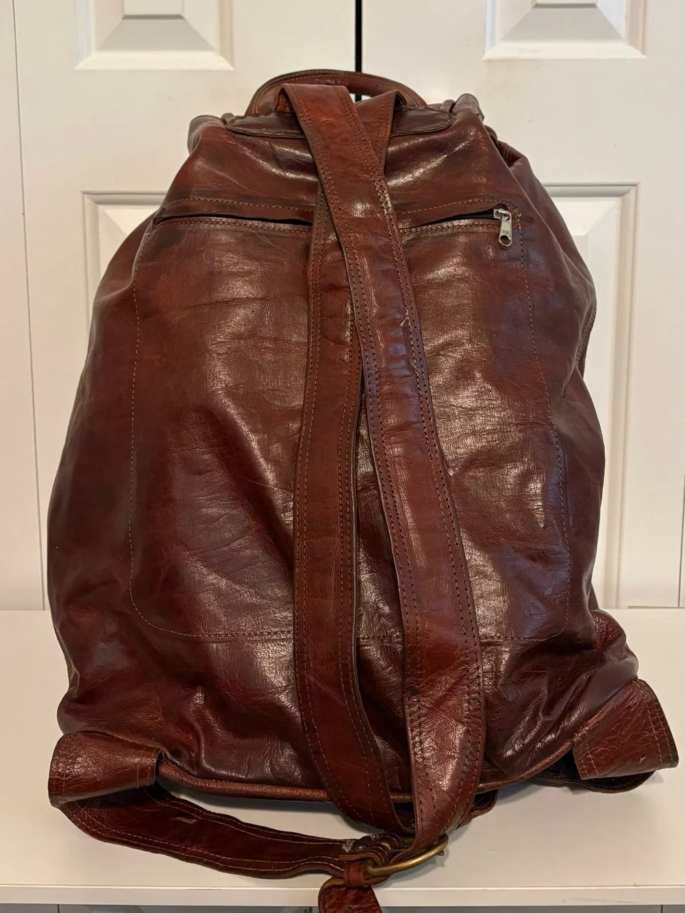 LARGE Vintage Chocolate Brown Soft Leather Drawstring/Buckle Front Backpack, EUC